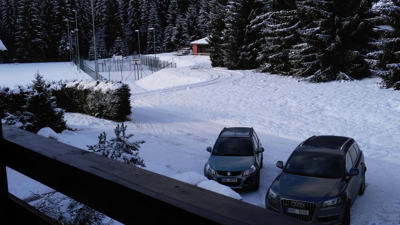 Vila Jensen Harrachov Luaran gambar